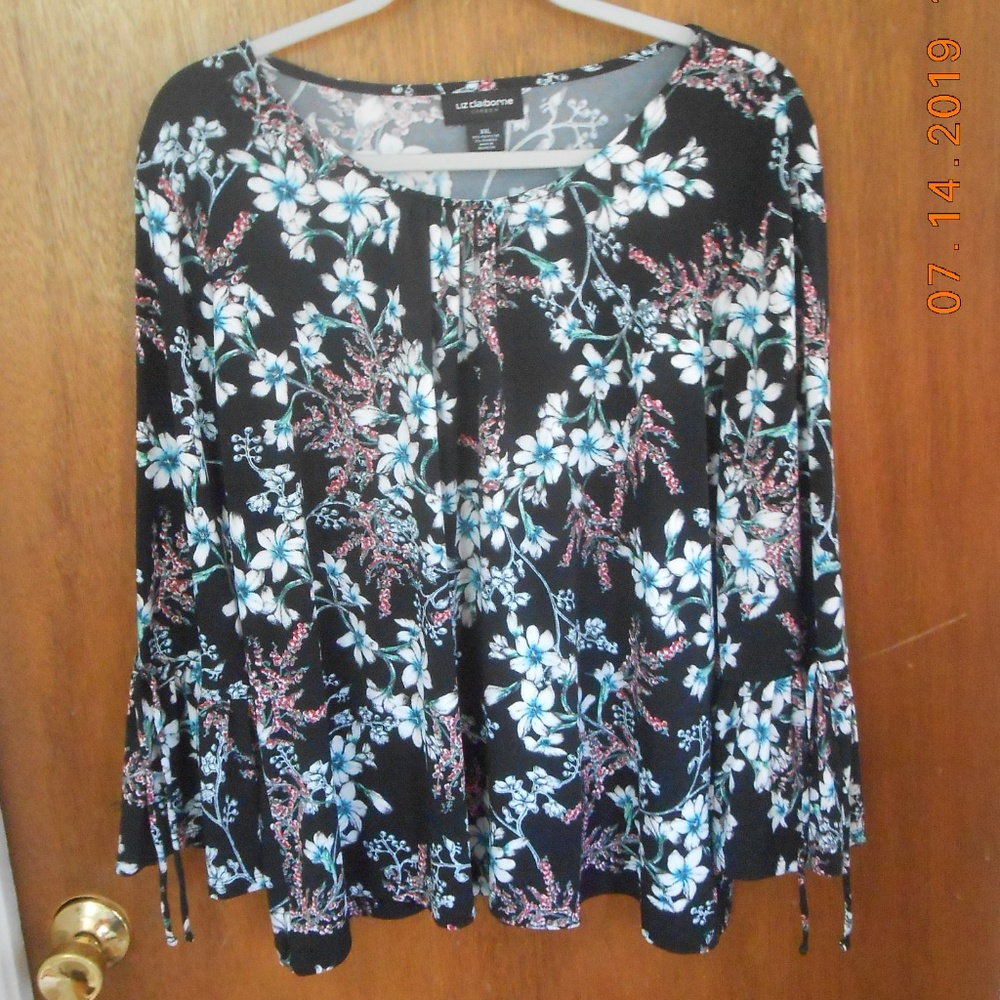 Liz Claiborne Top Bell Sleeve Black Floral XXL